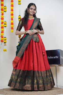 Sonu Creation Self Design Semi Stitched Lehenga Choli(Red)