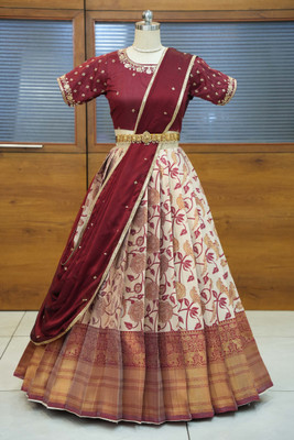 Payu Self Design Semi Stitched Lehenga Choli(Beige)