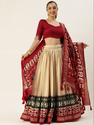 AAYUSHYAM ENTERPRISE Self Design Semi Stitched Lehenga Choli(White)