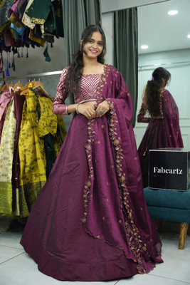 Payu Self Design Semi Stitched Lehenga Choli(Purple)
