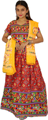 TAVAN Embroidered Semi Stitched Lehenga Choli(Multicolor)