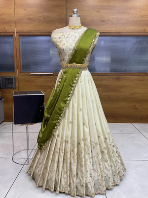 SHREE CREATION Embroidered Semi Stitched Lehenga Choli(Green)