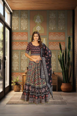 KRISHU ETHNICS Digital Print Semi Stitched Lehenga Choli(Black, Red)