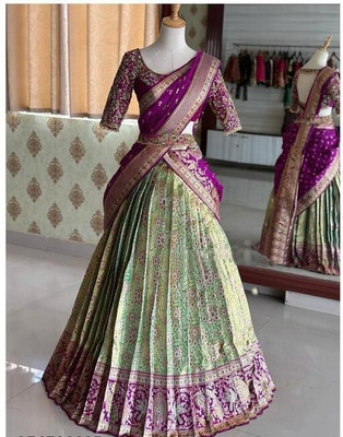 NITYA TEXOFAB Self Design Semi Stitched Lehenga Choli(Green)