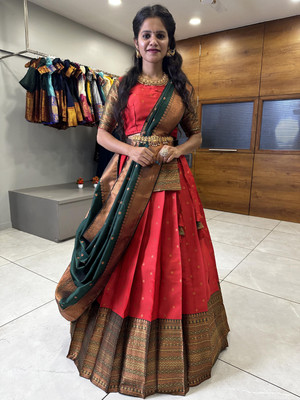 SHREE CREATION Self Design Semi Stitched Lehenga Choli(Red)