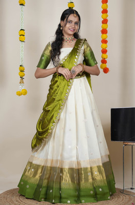 Payu Self Design Semi Stitched Lehenga Choli(Green)
