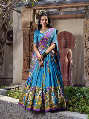 Deco Enterprise Self Design Semi Stitched Lehenga Choli(Multicolor)