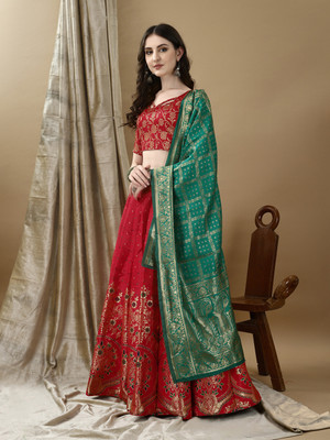 LCHHFQQY2DZHVT5P Self Design Semi Stitched Lehenga Choli(Red)