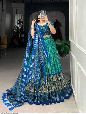AAYUSHYAM ENTERPRISE Self Design Semi Stitched Lehenga Choli(Green)