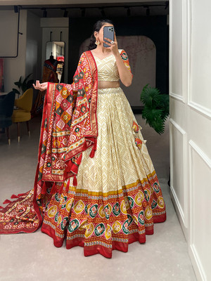RTWOSTOR Self Design Semi Stitched Lehenga Choli(Yellow)