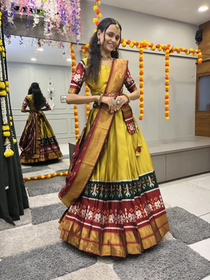Fabcartz Self Design Semi Stitched Lehenga Choli(Yellow)