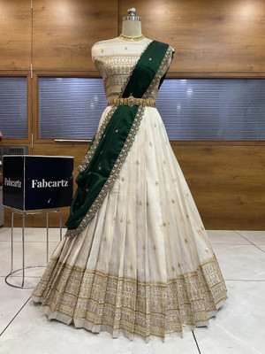 Fabcartz Self Design Semi Stitched Lehenga Choli(Green)