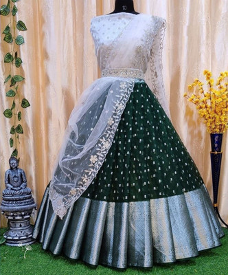 DIVINE JUNCTIONWEAR Self Design Semi Stitched Lehenga Choli(Green)