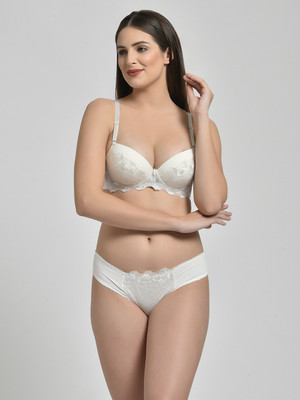 Makclan Lingerie Set