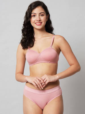 Narsingha Dreams Lingerie Set