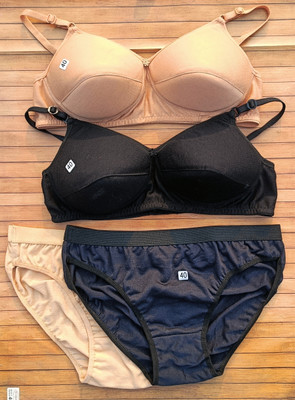 Aneeka Lingerie Set