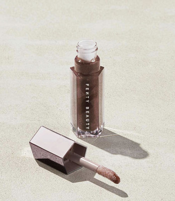 Fenty Beauty Gloss Bomb Universal Lip Luminizer – The Ultimate High-Shine Finish(9 ml, Hot Chocolit 05)