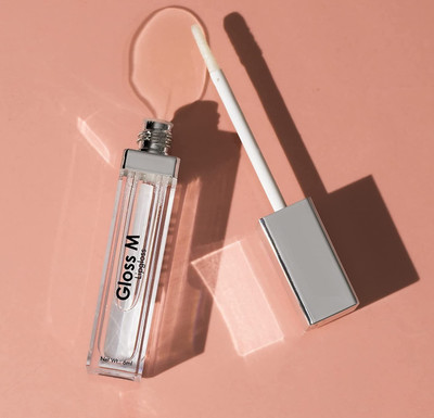MYEONG Lip Gloss trendy And Soft Matte Shine Lip Glossy Finish(6 ml, Transparent)