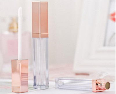 AFARAXIA Waterproof Lip Gloss For Glossy Shiny Moisturizing & Hydrating Lips For Girls(6 ml, TRANSPARENT)