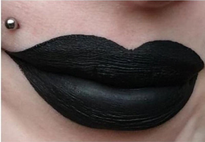 Herrlich SMUDGE PROOF CREAMY MATTE BLACK COLOR LIPSTICK LONG LASTING(BLACK, 3.6 ml)