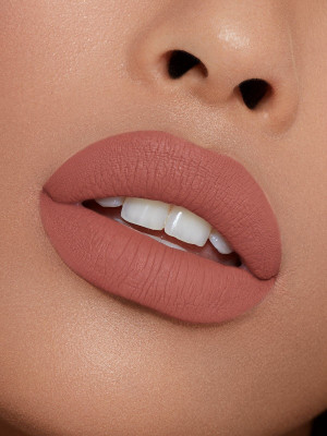 AFARAXIA Long Lasting Smooth & Soft Application Non-Transfer Lipstick(Fire, 4 ml)