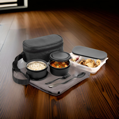 Flipkart SmartBuy NEW CONCEPT OF LUNCHBOX WITH 2 MICROWAVE SPILL-PROOF CONTAINER AND CASSEROLE 3 Containers Lunch Box(900 ml, Thermoware)