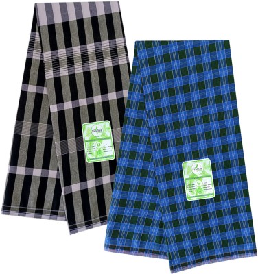 Feather Green Checkered Multicolor Lungi