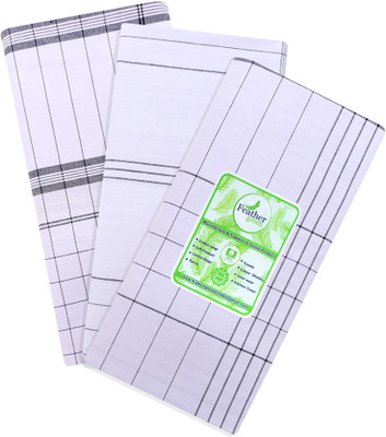 Feather Green Checkered White Lungi