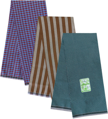 Feather Green Checkered Multicolor Lungi