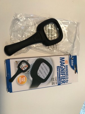 Hoaxer Handheld Best Magnifier with Lights 3X Magnifying glass(Black)