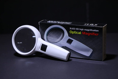 RHONNIUM Handheld HD Lens with LED Light Reading and Maintenance Magnifying Glass-XII57 10X Magnifying Glass(Black, White)