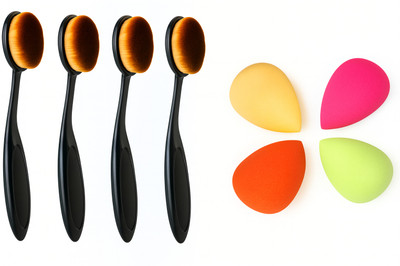 SKINPLUS 4 BRUSH WITH 4 LOOSE PUFF(Pack of 8)