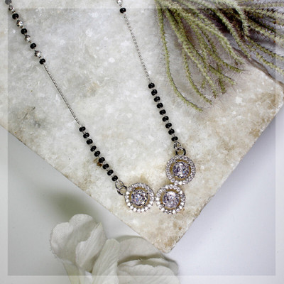 Temora Diamond Mangalsutra for Women by Temora Short 18 Inch Brass, Alloy Mangalsutra