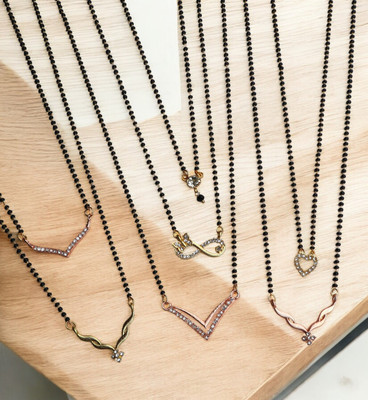 ELCETRATD JEWELLERY shimmering beautiful tanmaniya PACK OF 7 combo for women Alloy Mangalsutra