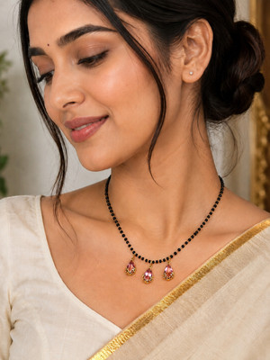 KJH Mangalsutra Mother of Pearl Mangalsutra