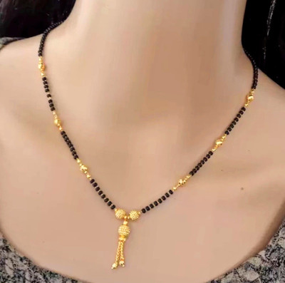 LA MESKEY short mangalsutra in gold for women with 1 gram gold plating Brass, Alloy Mangalsutra