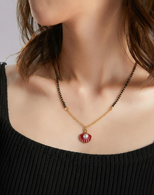 Mahitex Elegant Daily Wear Red shell Pendant Mangalsutra Alloy Mangalsutra