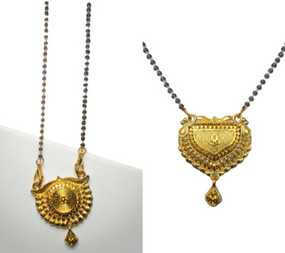 Komea Jewels Traditional Black Bead Mangalsutra with Stylish Pendant for Women Alloy Mangalsutra