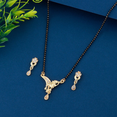 NM CREATION Alloy Gold-plated Gold Jewellery Set(Pack of 1)