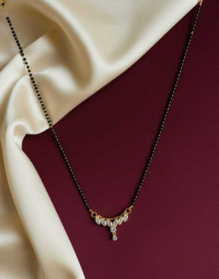 Diyaana Diyaana Creation Elegance Leaf CZ Stone Pendant Mangalsutra. Alloy Mangalsutra