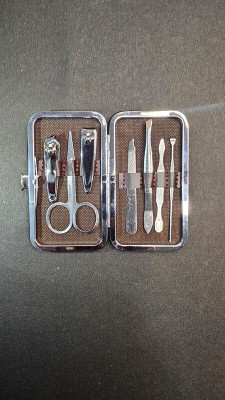 SHISHI High-quality manicure tool kit(50 g, Set of 1)