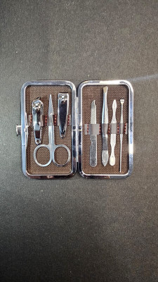 SHISHI Compact manicure tool set(50 g, Set of 1)