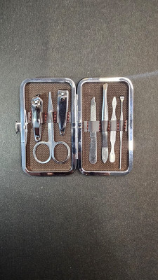 SHISHI Nail art tool kit with 7 tools(50 g, Set of 1)