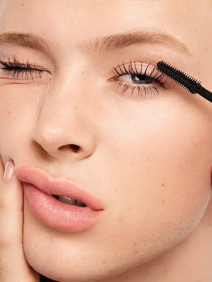 MYEONG Black Waterproof Liquid mascara 10 ml(Black)