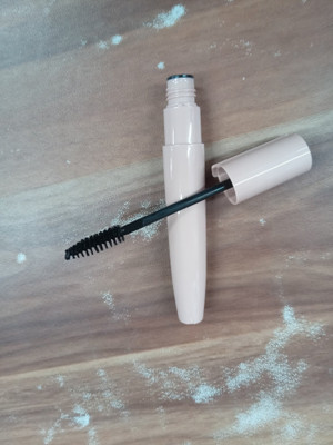 USBK WATERPROOF NEW VOLUMISING LENGTHENING EYE MASCARA FOR EYE MAKEUP 8 ml(Black)