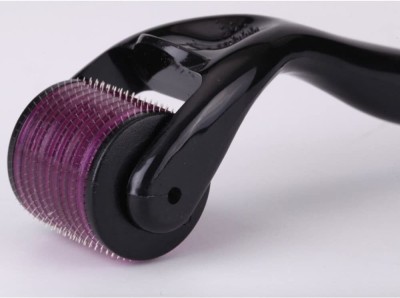 REDCARP Derma Roller for Hair Growth and Beard Growth , 0.5mm 540 Micro Needles Derma Roller for Hair Growth, Beard Growth | 0.5mm Titanium 540 Micro Needles Massager(Black, Pink)