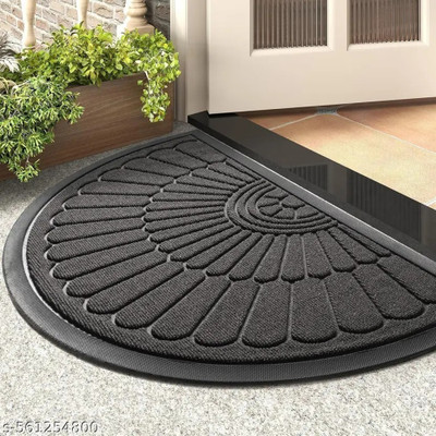 RADHE KRISHNA HANDLOOM Cotton Door Mat(Grey D, Large)