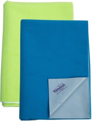 MOMSTOUCH Cotton Baby Bed Protecting Mat(PISTA GREEN, FERROZI, Medium, Pack of 2)