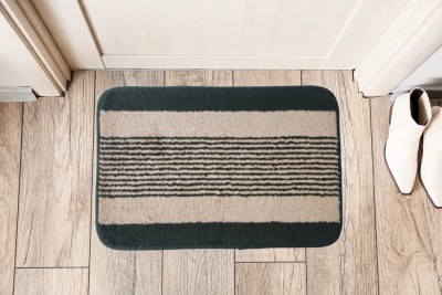 Urban Arts Microfiber Bathroom Mat(Dark Green, Medium)