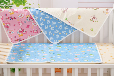 Preferable Clothes Cotton Baby Bed Protecting Mat(Multicolor, Pack of 4, Small)